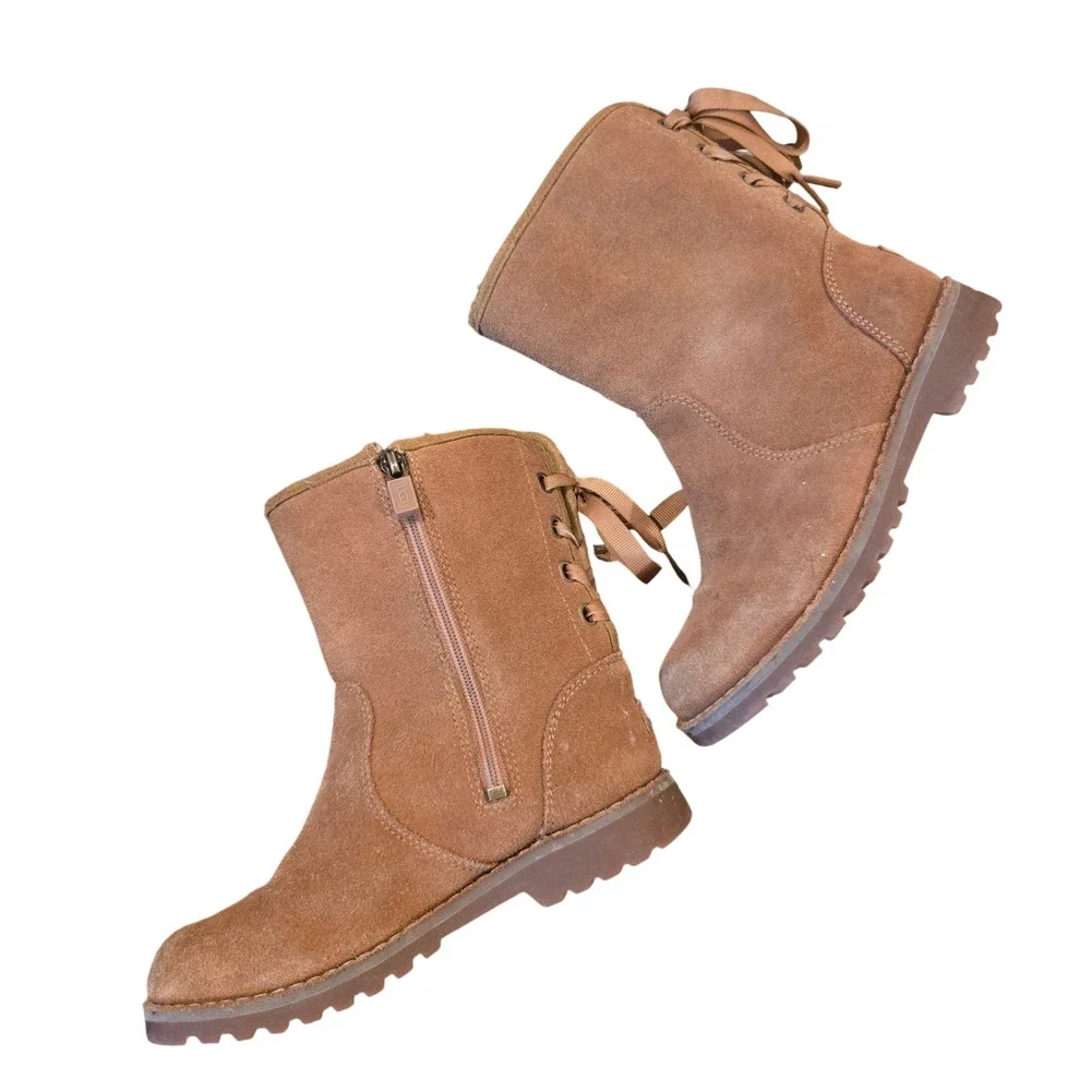 UGG Kids Suede Ribbon Lace Up Back Boots Chestnut Brown 1005146 Size‎ 13